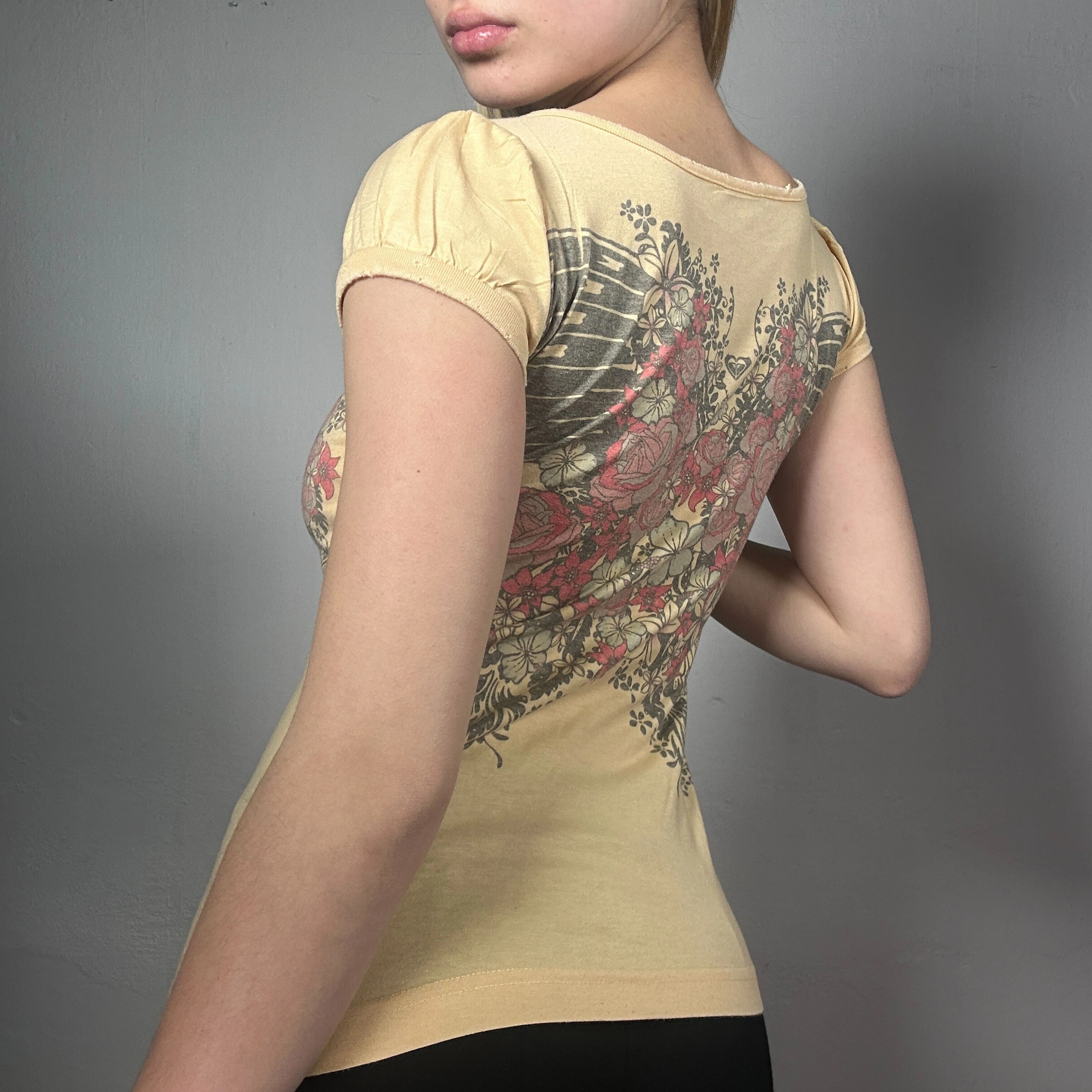 Sunshine Dreams Baby Tee: Retro Yellow Floral for a Romantic Vintage Vibe S
